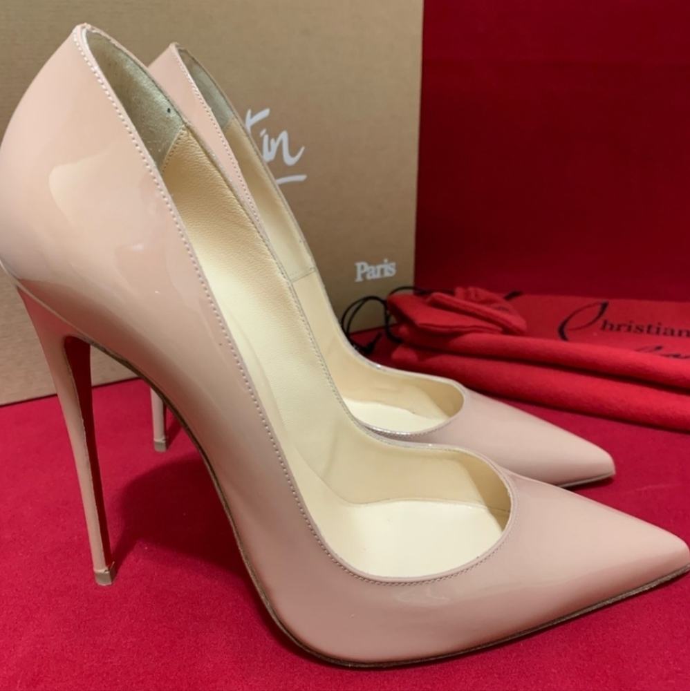 Christian Louboutin: So Kate 120mm size 39 (US 7.5/8)